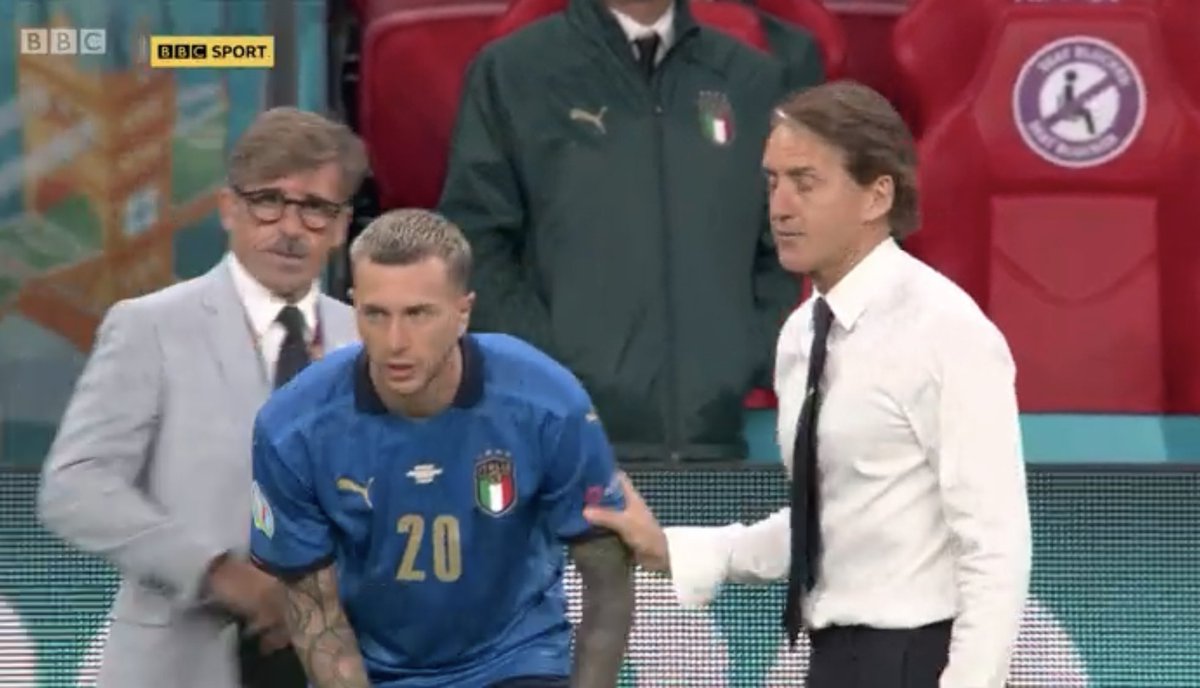 Billy Bragg tweet media