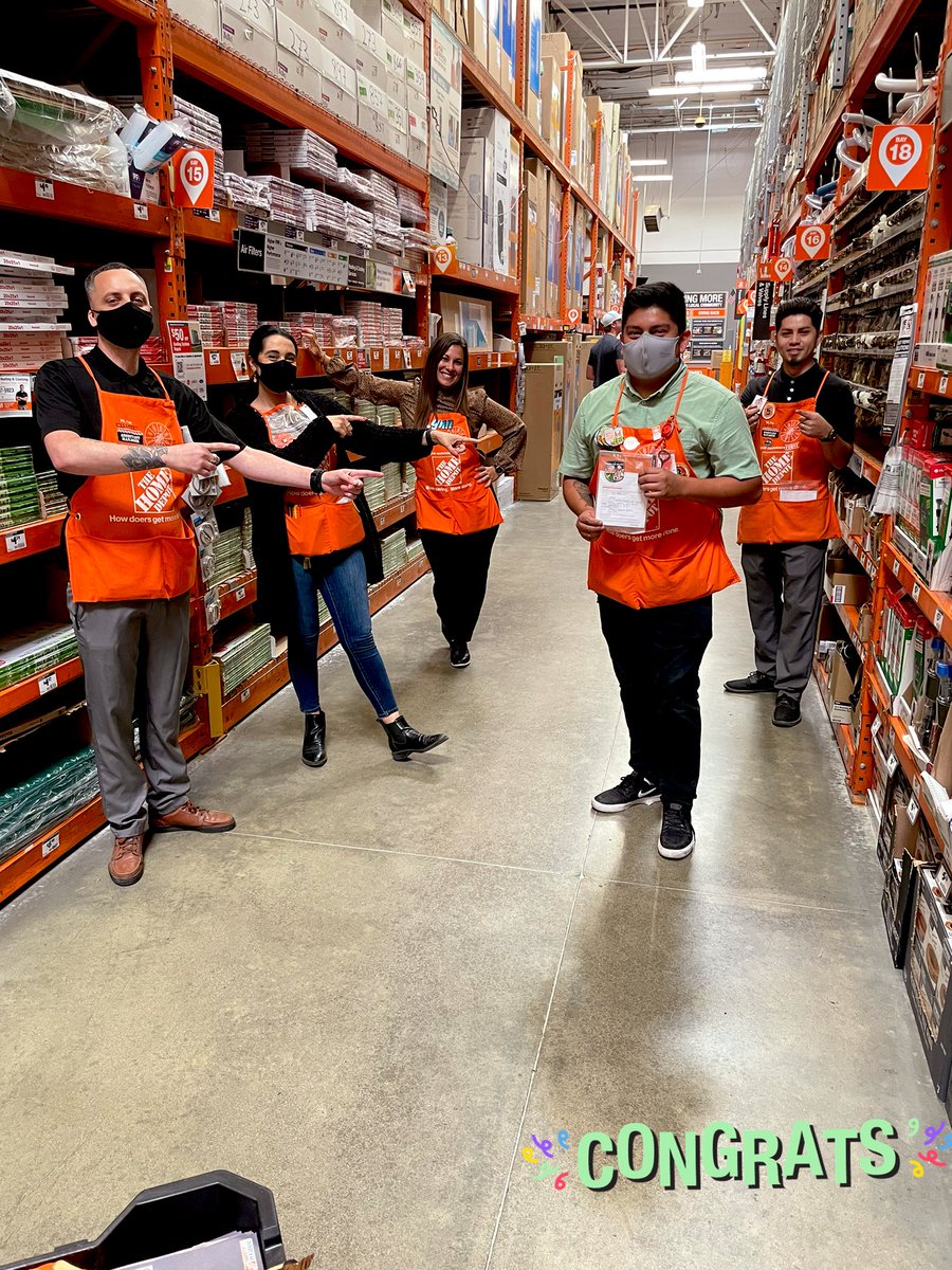 Recognizing Jose D26 DS for generating a $10k countertop lead! Great job driving pipeline and services! 💸🌟@PS_RSM <a href="/DennisTaylorHD/">Dennis Taylor HD</a> <a href="/SilverFoxTHD/">Gregory Schaeffer</a> @downeypackerfan <a href="/Steven_Mousseau/">Steven Mousseau</a> @HDLMPerez <a href="/MattO_HD6646/">Matthew Ohrberg</a> <a href="/asm_6646/">Jesus Suarez</a> <a href="/Elliottwakeman3/">Elliottwakeman</a>