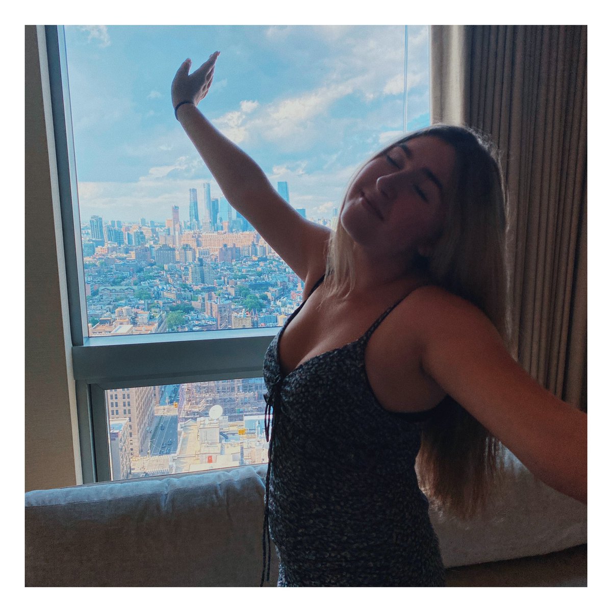 hadleybellemus's tweet photo. Excited to tour colleges and be #collegebound https://t.co/qtP5dTDIya