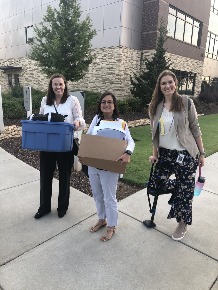 𝔻𝕣. 𝕁𝕚𝕝𝕝𝕚𝕒𝕟 ℕ𝕚𝕔𝕙𝕠𝕝𝕤 𝕊𝕖𝕚𝕓𝕖𝕣𝕥 tweet media