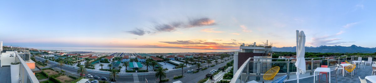 HotelBixio's tweet photo. #terrace #hotelbixioversilia #lidodicamaiore #versilia #tuscany #italy #holiday #ItaliaSpagna #ITASPA #ITAESP #night https://t.co/7JT0rGJXEf
