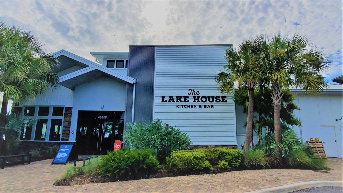 babcockranchfl's tweet photo. The time has arrived for the Grand Opening of the new Lake House Kitchen &amp; Bar @babcockranchfl this Thursday, July 8 at 11 am! Celebrate with us &amp; enjoy LIVE music from 6-10 pm on Thursday, Friday &amp; Saturday &amp; from 12-4 pm on Sunday. Perfect family dining in a fun environment! https://t.co/BDcZbnvMsu