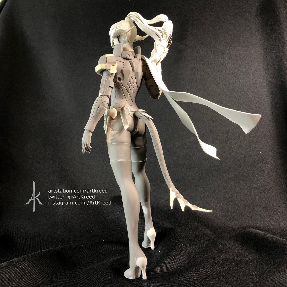Artkreed's tweet photo. Sculpted my character from ffxiv! An au ra machinist #FFXIVART #sculpture #clay #art https://t.co/JjxX6QF5ix
