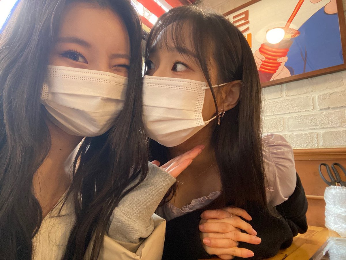 Chuu pics ♡ tweet media