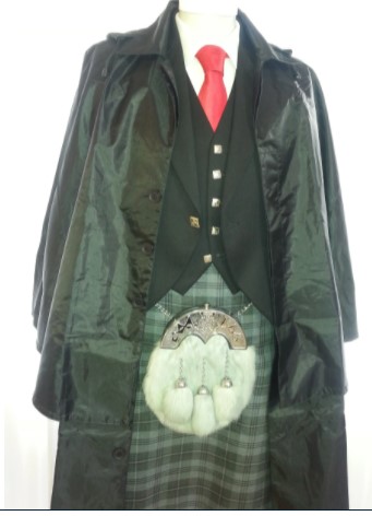 Bagpipers/drummers check out our new range of well-priced Practical Rain Capes to keep you dry this winter - scotsinspirit.com/collections/in…