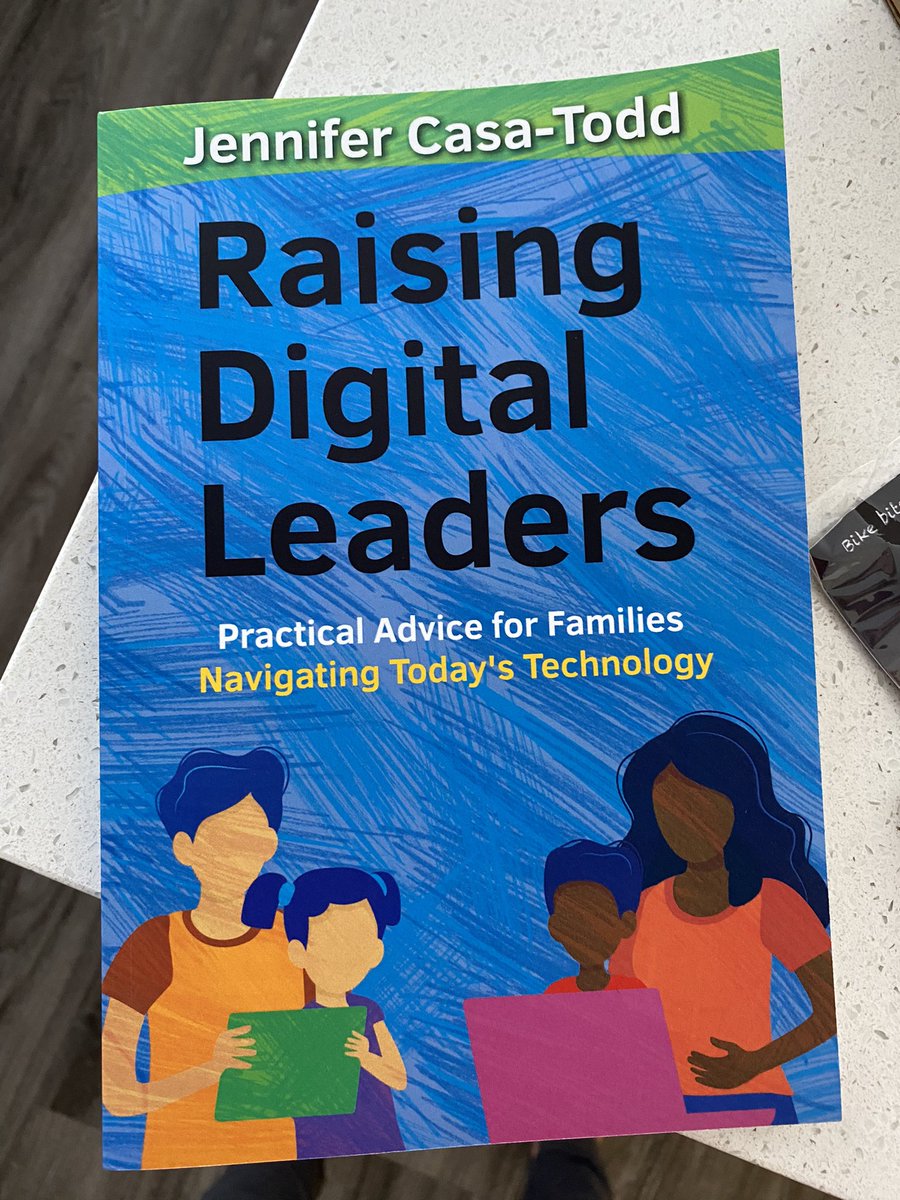 @JCasaTodd @m_drez @mbfxc @AdamHillEDU @LeighCassell @hayes_melisa @ChrisQuinn64 @sarahdateechur @tamaraletter @MrsMurat @jasontries @dianahalezoux @mr_robcannone @gcouros @JenWilliamsEdu So much love for you, Jen! ❤️ and… look, look…  just arrived 😍 #RaisingDigitalLeaders #tlap