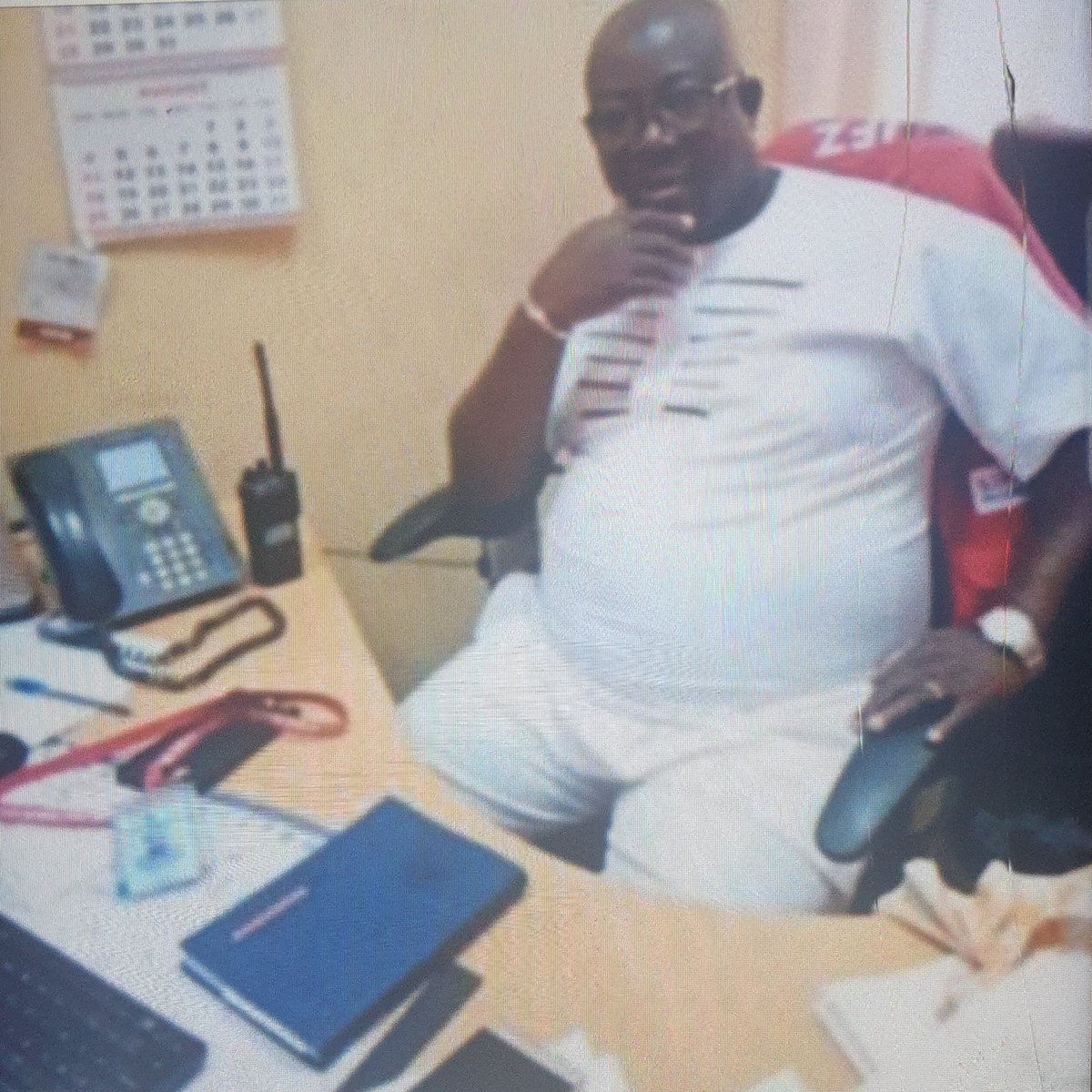 Please does anyone know who this man is? He just scammed me out of N2,500. It's not much but it's the principal of it. His numbers are: 09125019261 and 09038645483. He came under the guise of <a href="/ThePlaceFoodNG/">The Place Foods</a> . You guys have 24 hours to respond before I seek the wrath of the law