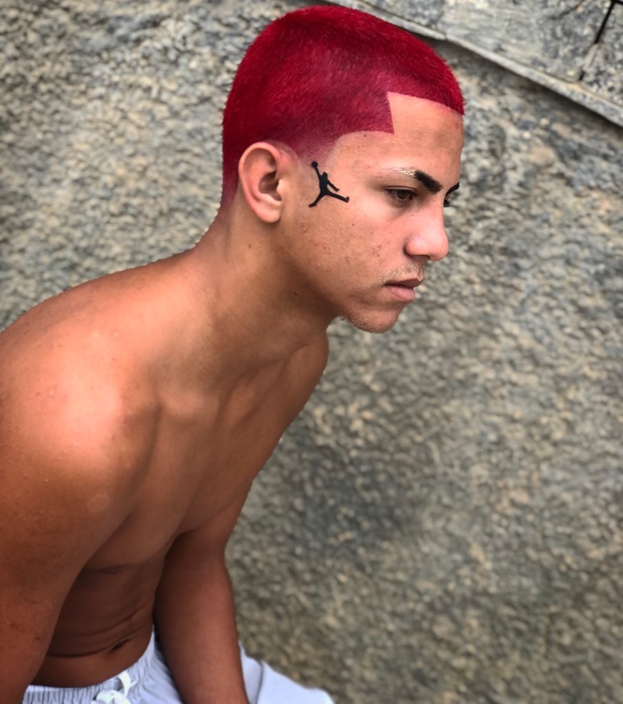MoisesSilva223's tweet photo. Talento de Deus 🙏🏻🔥
#pra_cima 🚀 https://t.co/tyDCciWdaG