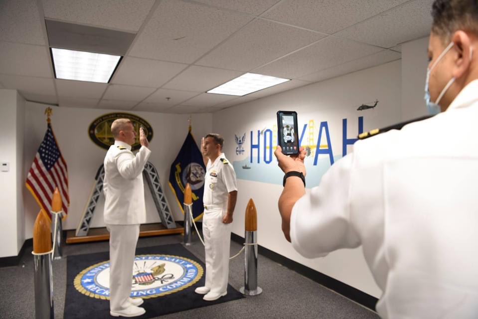 NrdSan's tweet photo. Congratulations LCDR McGee on your promotion. @bay_area_navy #navy #usnavy #forgedbythesea #sailor #promotion #ntaggoldengate @usnavy @mynavyhr @americasnavy https://t.co/u98NhrFZkp