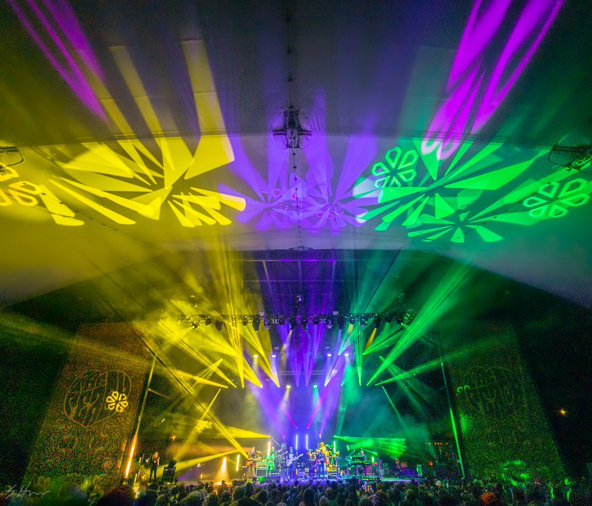 umphreysmcgee's tweet image. 👀

@PeachMusicFest | @S_Harris_Photo
