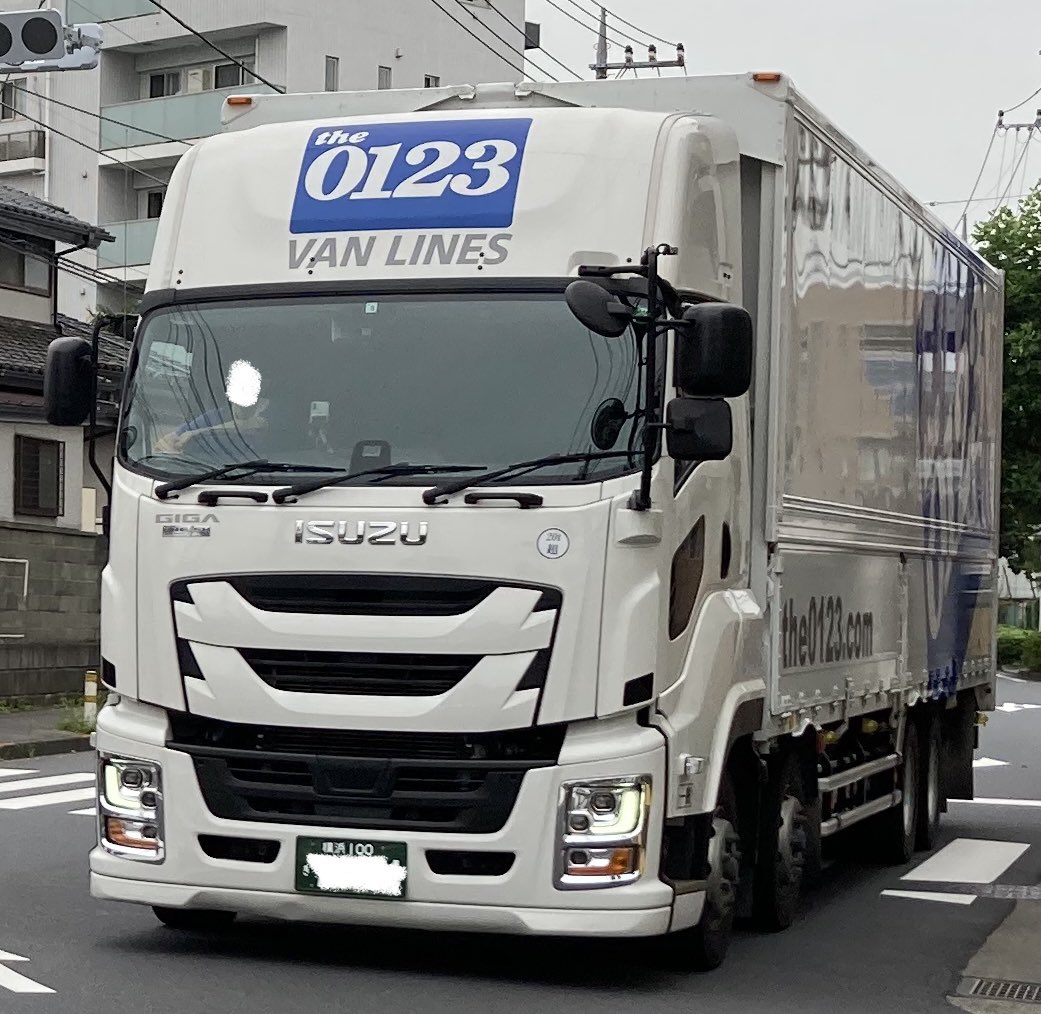 MTECH アート引越センターウィングトラック T-82 全日本トラック好き