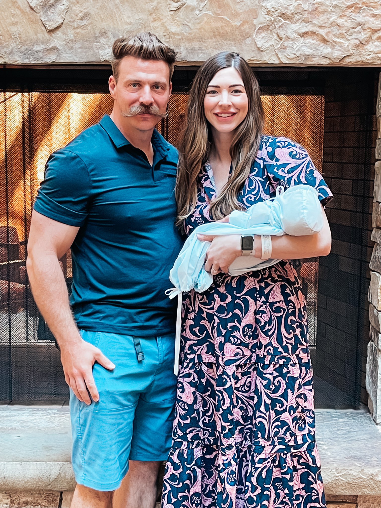 aaron-feld-on-twitter-my-wife-bbfeldy-and-i-would-like-to-formally-introduce-you-to-our-son-burgess-tate-feld-born-early-morning-on-july-2nd-2021-official-stats-8lbs-4oz