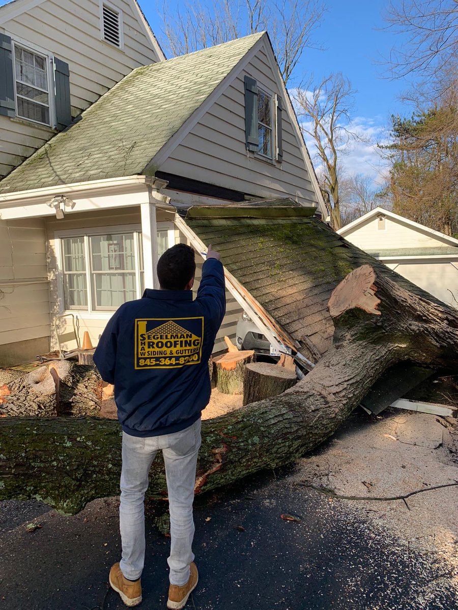 SegelmanRoofing's tweet photo. Roofing Storm Center in full operation ! - https://t.co/lakCmo4B4k https://t.co/bQmZ5eY8sV