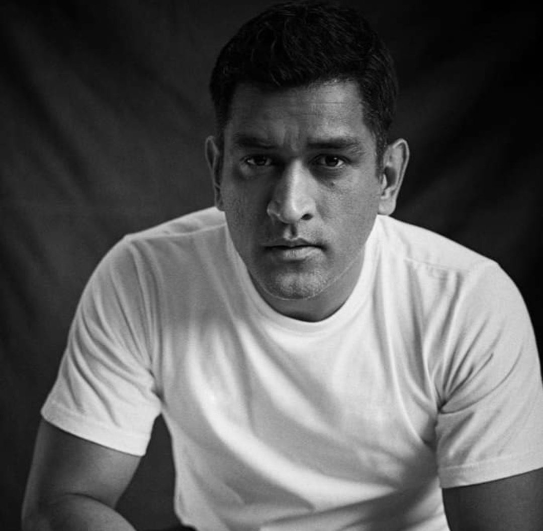 SHREYAO7's tweet photo. Happy Birthday legend 🤩
Undoubtedly the best captain India have ever had 💖
#HappyBirthdayMSDhoni https://t.co/Cgg1H54N9P