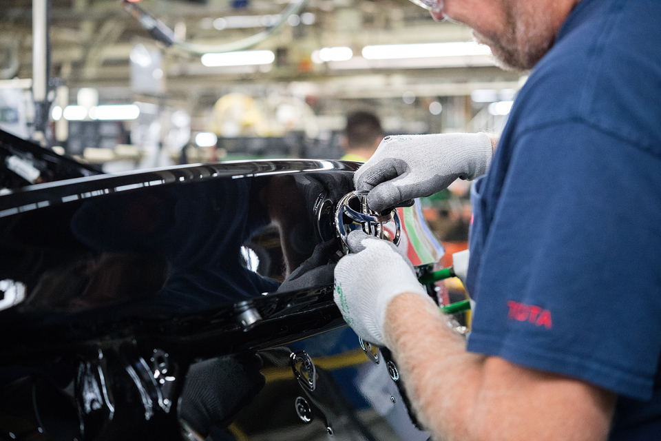 The finishing touches. See the whole process at tourtoyota.com/tmmkvr