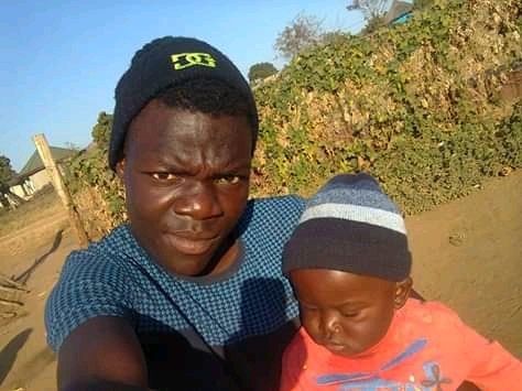 crezeth's tweet photo. 5 years in the game of life♣️😍♠️🎂🎂🎂

Happy birthday son https://t.co/7TJXFQ884k