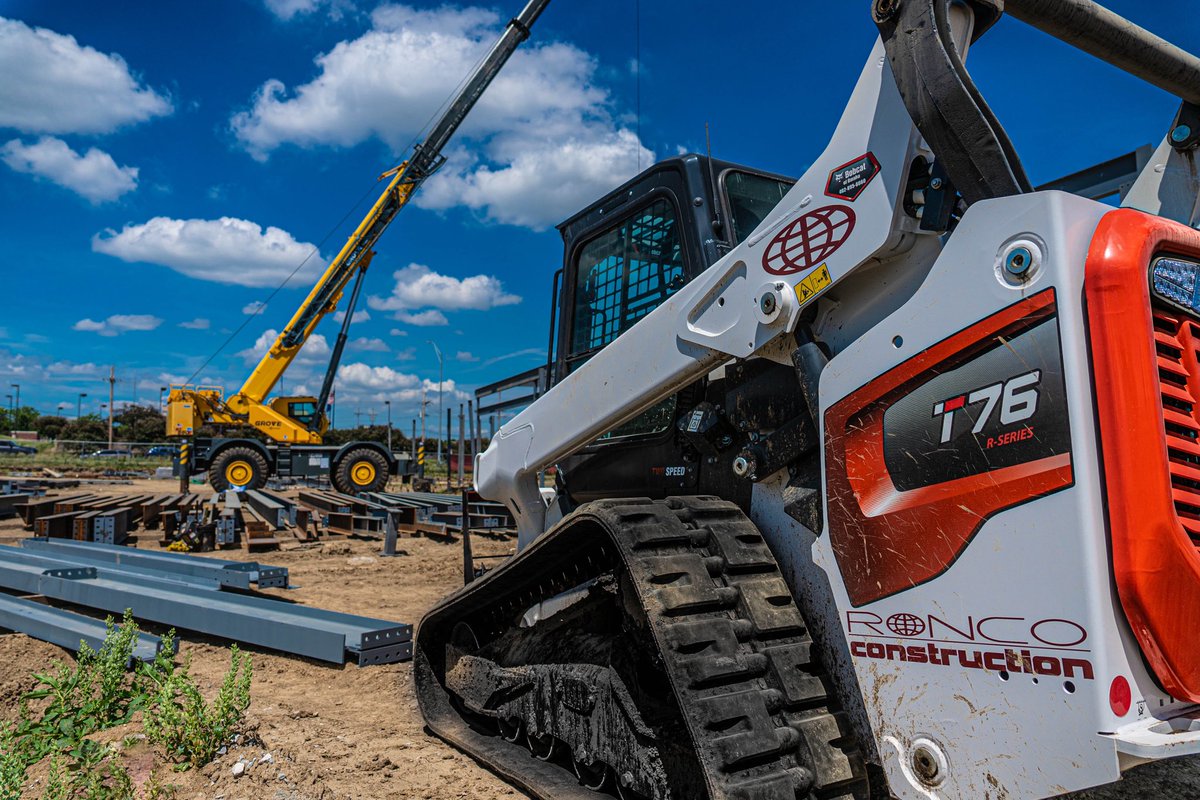 Ronco Construction (@roncoomaha) on Twitter photo Branded up and looking good.
Even on these☀️hot days we show up ready to put in the work!
Taken at <a href="/RocketCarWash/">Rocket Car Wash</a> on 168th & Maple.
<a href="/bobcat_of_omaha/">Bobcat Of Omaha</a>
#RoncoBuilt #construction #industryleaders #omahanebraska #BobcatEquipment Branded up and looking good.
Even on these☀️hot days we show up ready to put in the work!
Taken at <a href="/RocketCarWash/">Rocket Car Wash</a> on 168th & Maple.
<a href="/bobcat_of_omaha/">Bobcat Of Omaha</a>
#RoncoBuilt #construction #industryleaders #omahanebraska #BobcatEquipment