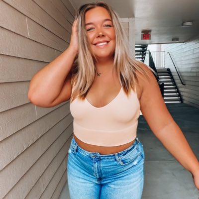 kennedy_ault's tweet photo. #NewProfilePic https://t.co/HlIsoUNkpP