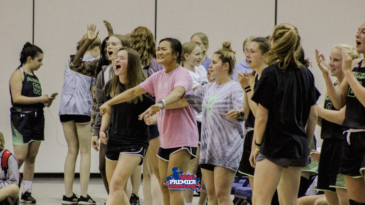 Pro tip: have a loud bench with your teams cheering you on and get your very own tweet

<a href="/FPbasketball/">Full Package</a> what an incredible game vs <a href="/PhilaBelles/">Philadelphia Belles</a> 

📍 USJN’s Premier Showcase

#thefutureplayshere