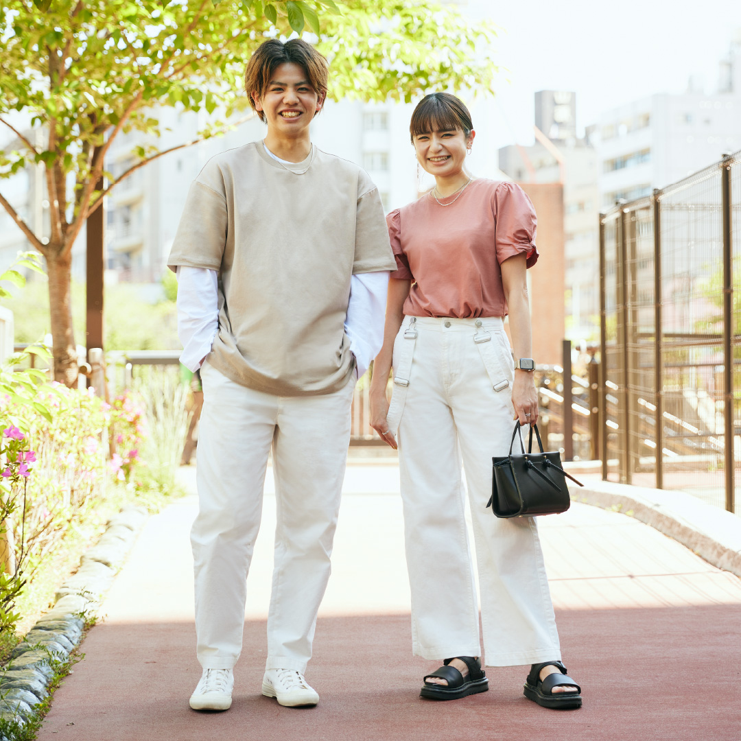 Gapkids Japan S Tweet Gap Hugmug親子コーデ インフルエンサーとgapスタッフのリアルで参考になる お手本 Gap親子コーデを紹介 Gap新宿フラッグス店 Gapエキスパート 赤井 真琴さん 怜志さん カラーでのさりげないリンクコーデ 年頃の息子とも