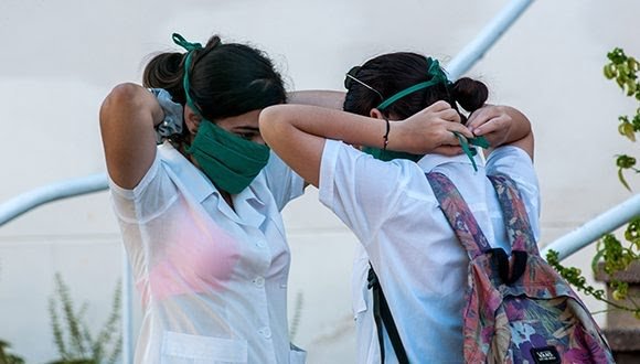 Aylín Alvarez García (@aylinalvarezg) on Twitter photo A los jóvenes de toda #CubaViva y, en especial a los de #Matanzas, le pedimos redoblar sus esfuerzos en la batalla contra la COVID-19. Estos tiempos exigen como nunca antes de entrega, responsabilidad y disposición para las tareas que se convoque #CubaPorLaSalud <a href="/DiazCanelB/">Miguel Díaz-Canel Bermúdez</a> A los jóvenes de toda #CubaViva y, en especial a los de #Matanzas, le pedimos redoblar sus esfuerzos en la batalla contra la COVID-19. Estos tiempos exigen como nunca antes de entrega, responsabilidad y disposición para las tareas que se convoque #CubaPorLaSalud <a href="/DiazCanelB/">Miguel Díaz-Canel Bermúdez</a>