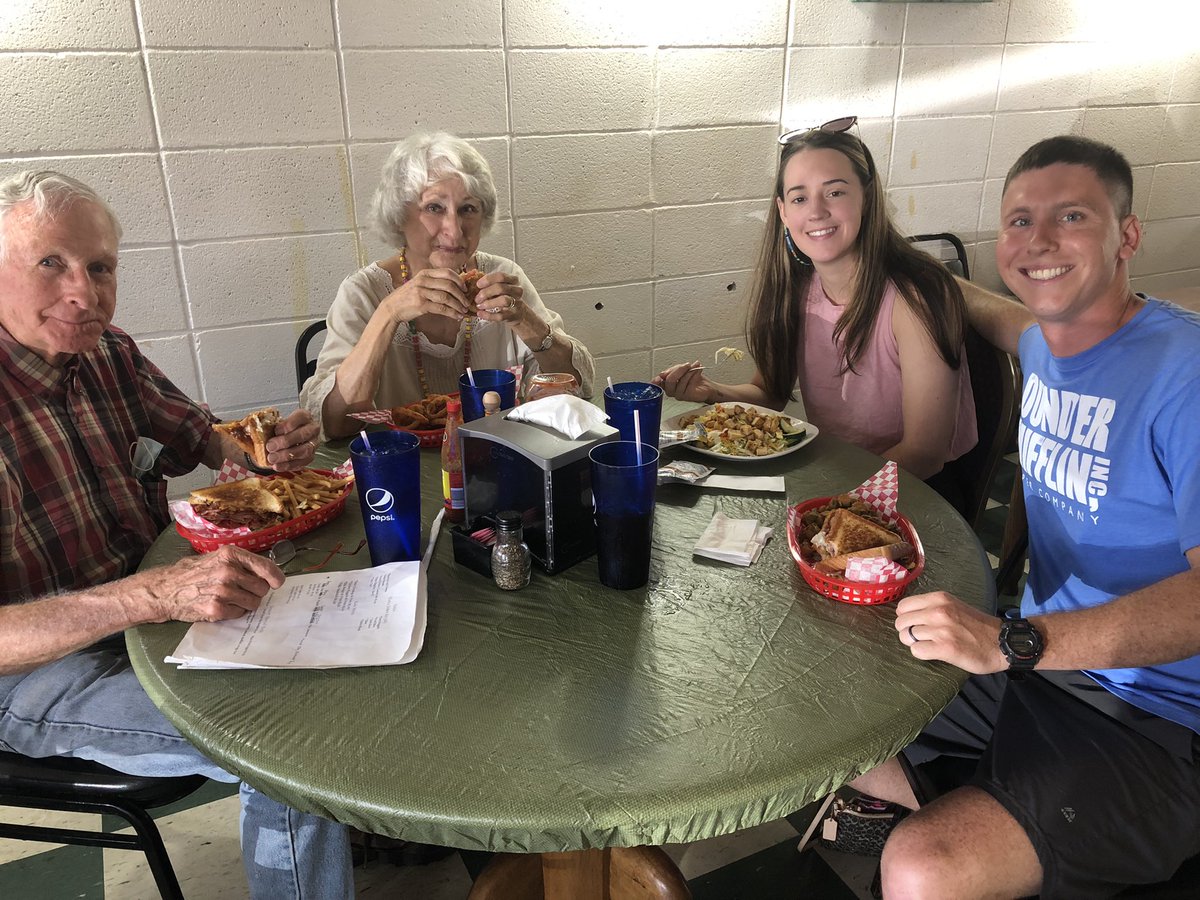 nperson12's tweet photo. Good times in Coffeville MS with family https://t.co/slSrZ7LDDE