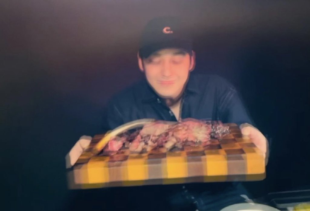 Happy birthday, Kim Bum!    