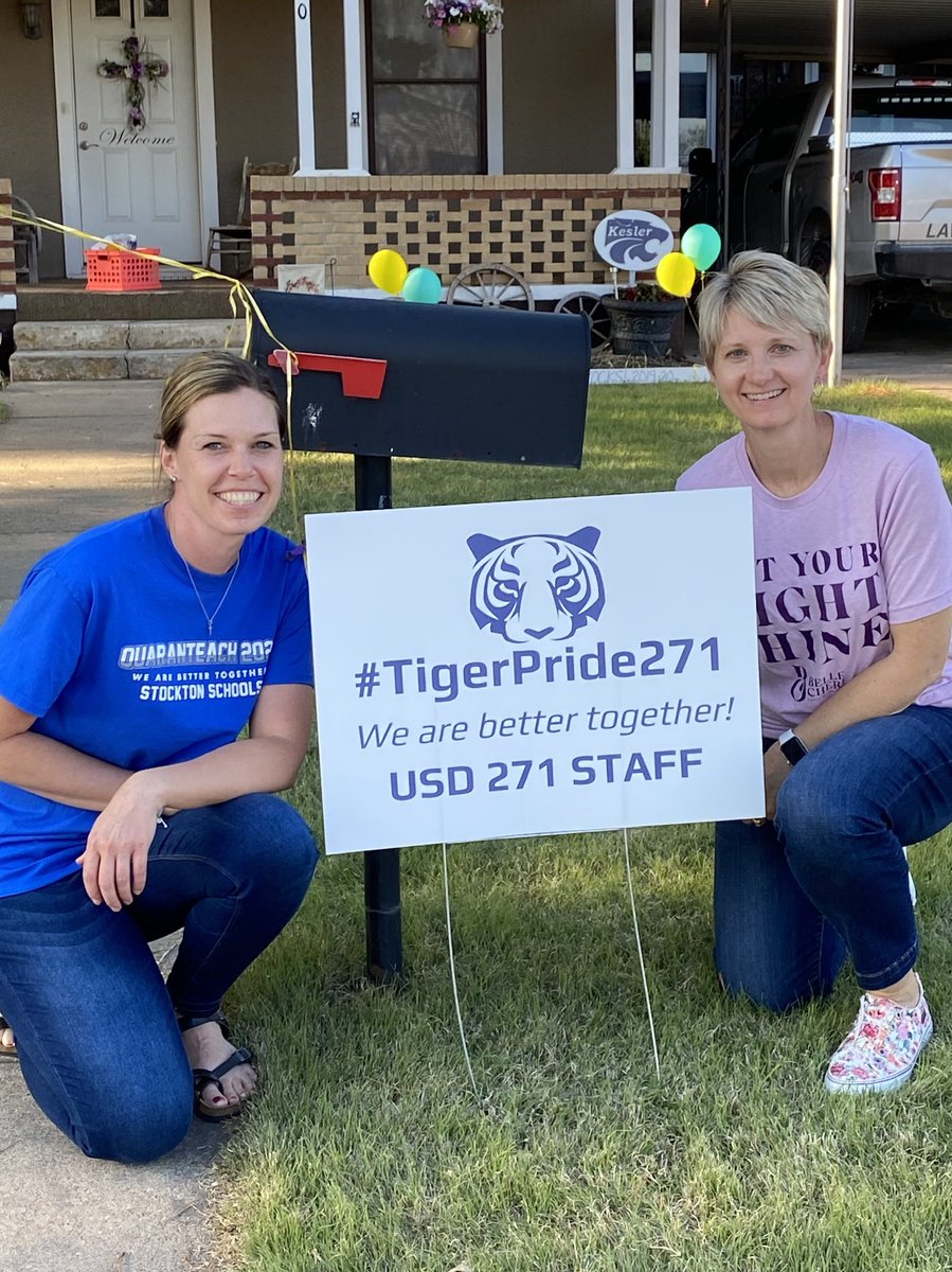 JenJkesler's tweet image. A huge shout out to @usd271sgs as she finally gets to celebrate her 2020 National Distinguished Principal Award in Chicago this week! I am so happy for her and honored to teach at her school. She is and always will be my #EdHero #NAESP21 @KSPrincipals #TigerPride271 @NAESP