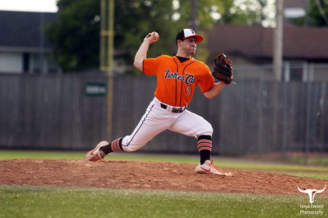 ITS GAME DAY!!!  Come on out to Kiwanis Ball Field and cheer on your Moncton Fisher Cats as they host The Saint John Alpines this evening at 7:30!
Regular gate prices apply. 
Please follow all social distancing rules.