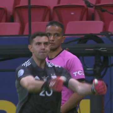 Colapinto de Racing tweet media