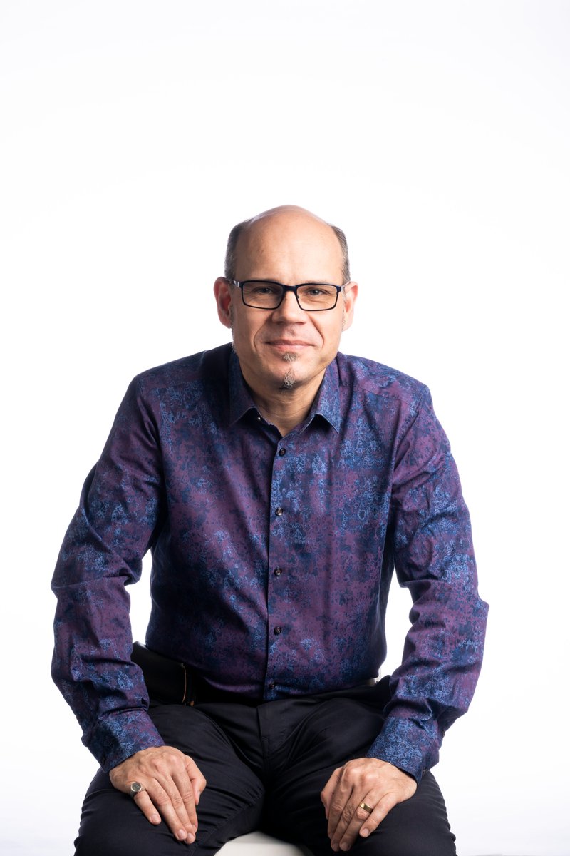 QUT (@qut) on Twitter photo Congratulations to #QUT researchers Prof Axel Bruns and Prof Michael Milford, two new #AustralianLaureateFellows receiving $6.2 million for their ground-breaking, internationally competitive research bit.ly/3xs2nAc <a href="/snurb_dot_info/">Axel Bruns</a> <a href="/maththrills/">Michael Milford, FTSE ๐ค๐๐๐ง ๐๐ฃ๏ธ</a> <a href="/qutdmrc/">QUT Digital Media Research Centre</a> <a href="/QUTRobotics/">QUTRobotics</a> Congratulations to #QUT researchers Prof Axel Bruns and Prof Michael Milford, two new #AustralianLaureateFellows receiving $6.2 million for their ground-breaking, internationally competitive research bit.ly/3xs2nAc <a href="/snurb_dot_info/">Axel Bruns</a> <a href="/maththrills/">Michael Milford, FTSE ๐ค๐๐๐ง ๐๐ฃ๏ธ</a> <a href="/qutdmrc/">QUT Digital Media Research Centre</a> <a href="/QUTRobotics/">QUTRobotics</a>