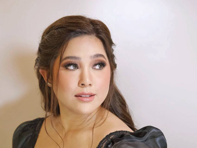ppopbase's tweet photo. Moira Dela Torre currently holds the record for the most-streamed Filipino artist on Spotify, with over 1 BILLION total streams.

She is also the first Filipino act to surpass that mark on the platform's history. https://t.co/rCcRmfO1I9