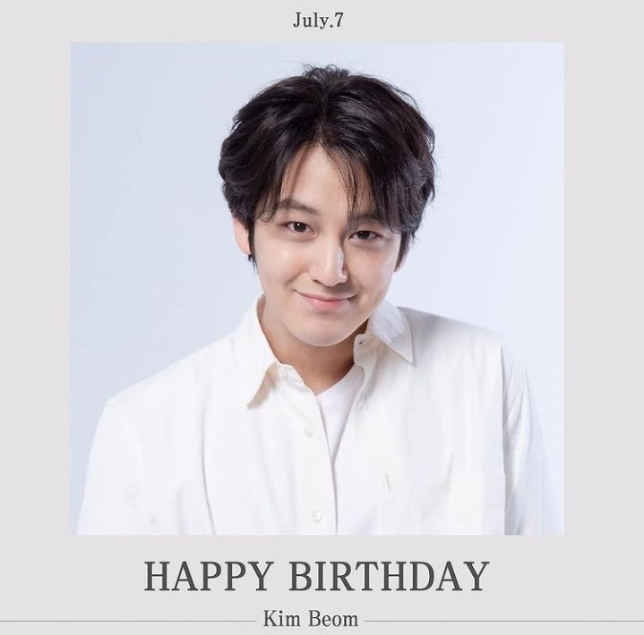 Happy 32nd birthday to my bb kim bum  