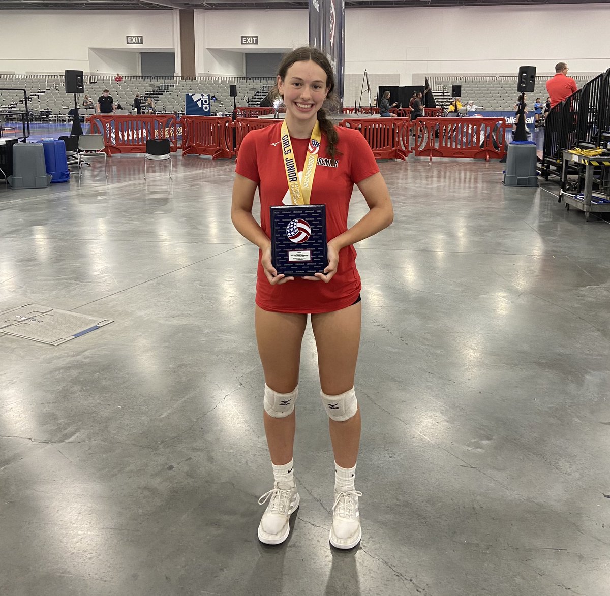 Caitlin McCormack tweet media