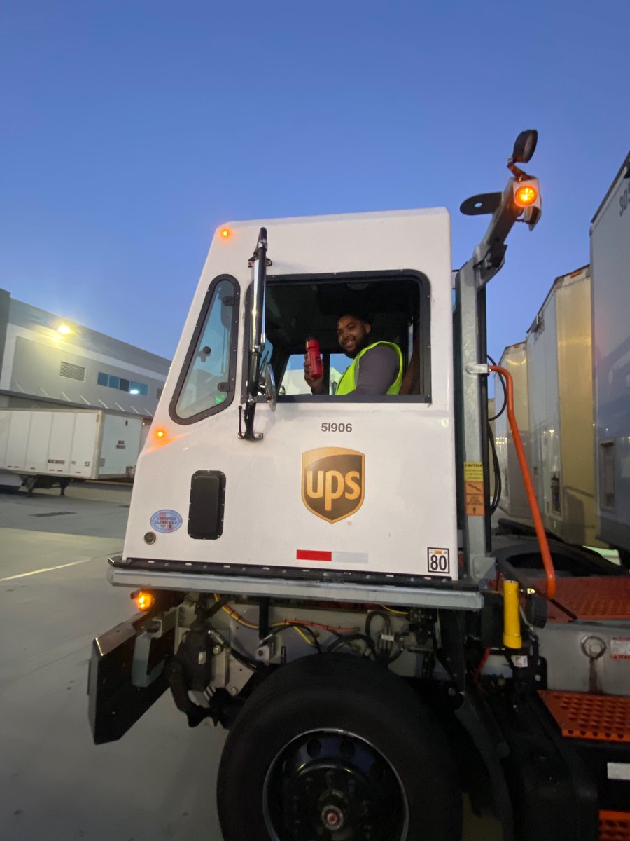 LaMiradaFeeder (@lamiradafeeder) on Twitter photo #safety #Recognition #3ptsofcontact #observation
<a href="/divine2wincom/">Trina Norman</a> <a href="/jhartups/">Justin Hart</a> <a href="/RobertLJordanB1/">Bob Jordan</a> <a href="/1JamesODonnell/">James O’Donnell</a> <a href="/ComptonFeeder/">Compton Feeder</a> <a href="/UPSCERCAsafety/">Cerritos Feeder Safety Team</a> <a href="/OCFeederUPS/">Orange County Feeder</a> <a href="/OCFeederSafety/">OakCreekFeederCHSP</a> #safety #Recognition #3ptsofcontact #observation
<a href="/divine2wincom/">Trina Norman</a> <a href="/jhartups/">Justin Hart</a> <a href="/RobertLJordanB1/">Bob Jordan</a> <a href="/1JamesODonnell/">James O’Donnell</a> <a href="/ComptonFeeder/">Compton Feeder</a> <a href="/UPSCERCAsafety/">Cerritos Feeder Safety Team</a> <a href="/OCFeederUPS/">Orange County Feeder</a> <a href="/OCFeederSafety/">OakCreekFeederCHSP</a>