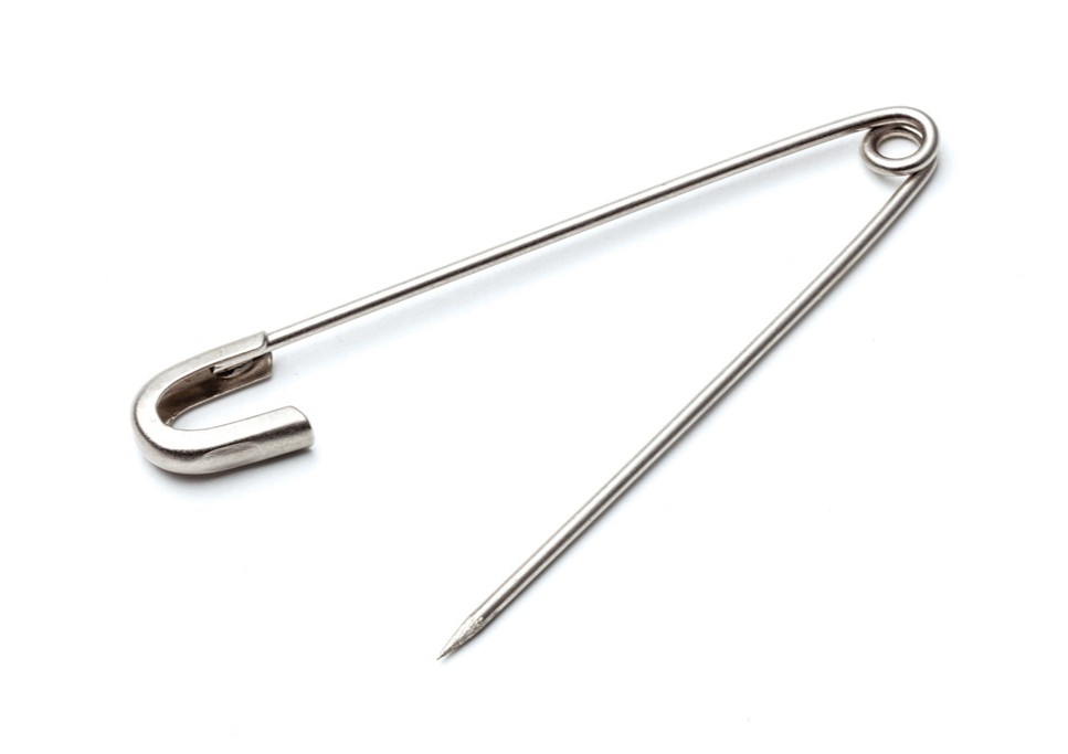 CreativeEdTrust's tweet photo. A Challenge! A safety pin joins two (or more) pieces of fabric together securely, but not permanently. How? Without using specialist language, see if you can describe how this object performs its function.
#KnowledgeConnected #CETPerformance https://t.co/yM5zxI8EEU