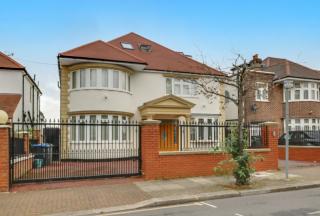 5 Bed House, £1,596 PW, Dobree Avenue, Kensal Rise, NW10 2AE, contact 0207 372 3685 for info.