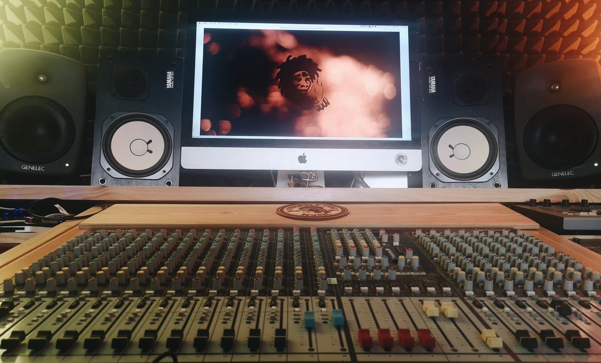 Friendly_Dubs's tweet photo. Link Friendly Dubs for all your #dubplate and #45 needs!
🔥 Voicing
🔥 Mixing
🔥 Mastering
🔥UK Dublink
https://t.co/2tRxtVFg53
Comment if you've used our services before!
#ukreggae #ukdublink #dubplate #studio #reggaestudio #dubstudio #dancehall #badlands https://t.co/dfIQc75OSU