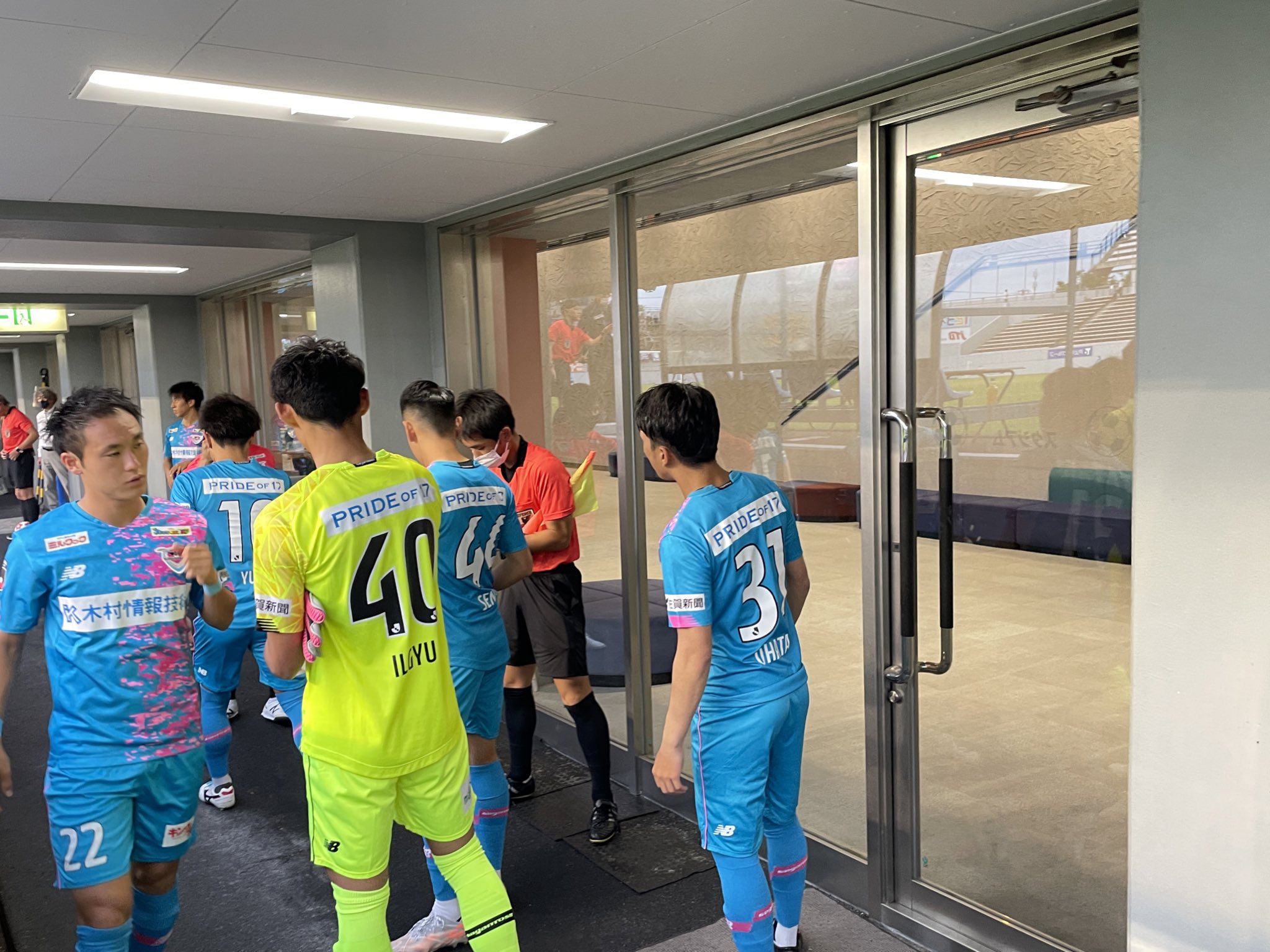 サガン鳥栖公式 まもなく選手入場 天皇杯 Jfa第101回全日本サッカー選手権大会 3回戦 サガン鳥栖 アビスパ福岡 天皇杯 Fullpower 九州ダービー T Co Lt2lnb2w3s Twitter