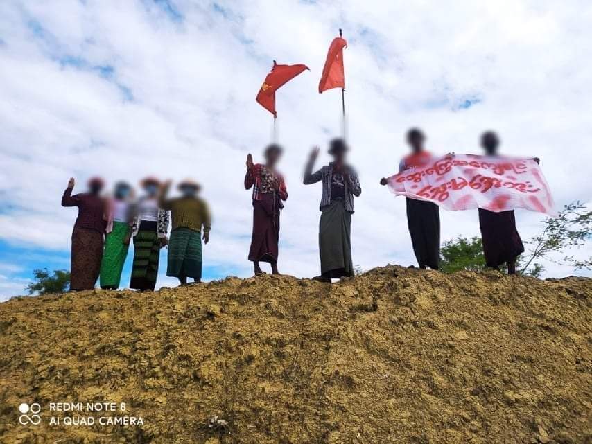 On the evening of July 7, a protest was held in #Nat_Mauk Township, Magway Division, with the slogan "If the blood debt is not paid, the blood will not cool down".

#Unforgettable7thJuly
#StopTorture
#July7Coup
#WhatsHappeningInMyanmar