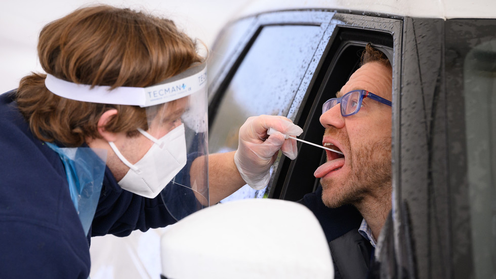 levantnewsEN's tweet photo. UK Government: Fully Vaccinated People Against Covid-19 No Longer Need Self-isolating
#COVID19 #FullyVaccinated #self_isolating #Thelevantnews #uk #Government
https://t.co/5DkUEDlrin https://t.co/WWlkb5jHHM