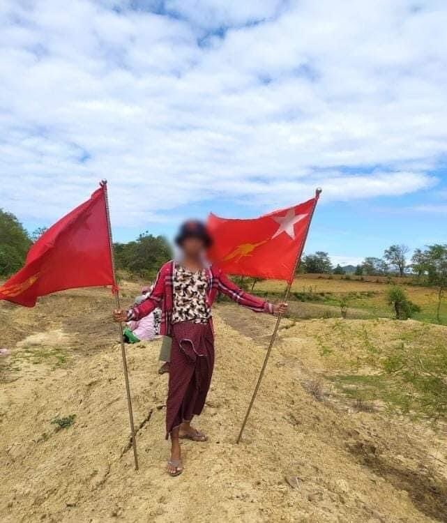 Local residents in Natmauk township staged a guerrilla protest this afternoon, saying that they will fight for the JUSTICE and FREEDOM till the end. #StopTorture #WhatsHappeningInMyanmar #July7Coup