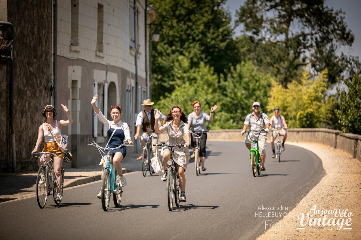 ⚠ [OUVERTURE DES INSCRIPTIONS]
🏁 C'est parti ! Les inscriptions à l'Anjou Vélo Vintage 2021 sont officiellement ouvertes ! 🏁
À vos parcours favoris ! Nous avons si hâte de vous voir pédaler ! 🚴 😍
➡️ anjou-velo-vintage.com/.../randos.../…
#avv21 #anjouvelovintage #myloirevalley #saumur