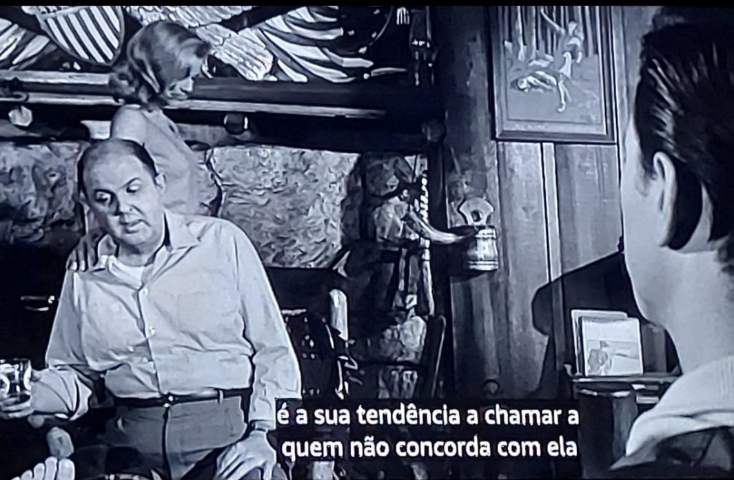 ingeporto's tweet photo. Sob o Domínio do Mal (1962) https://t.co/iejodfIzLP