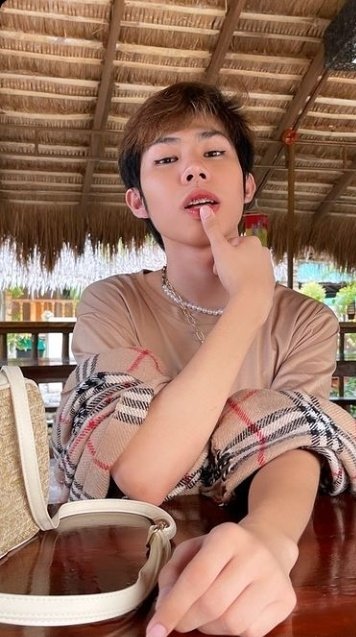Famirein's tweet photo. Here are some of Reniel's recent Instagram stories! ❣️

Follow Reniel's IG for more:
https://t.co/s9ndnoBhHM
https://t.co/s9ndnoBhHM
https://t.co/s9ndnoBhHM https://t.co/MMqcF1jNe6