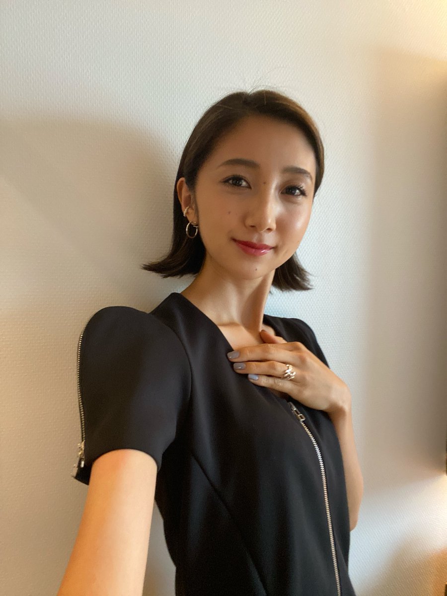 近藤夏子 Tbsアナウンサー على تويتر これからとっても素敵な 嬉しいお仕事です ワンピースはコシノジュンコさんのもの 行ってきます 近藤夏子 Tbsアナウンサー على تويتر これからとっても素敵な 嬉しいお仕事です ワンピースはコシノジュンコさんのもの 行ってきます