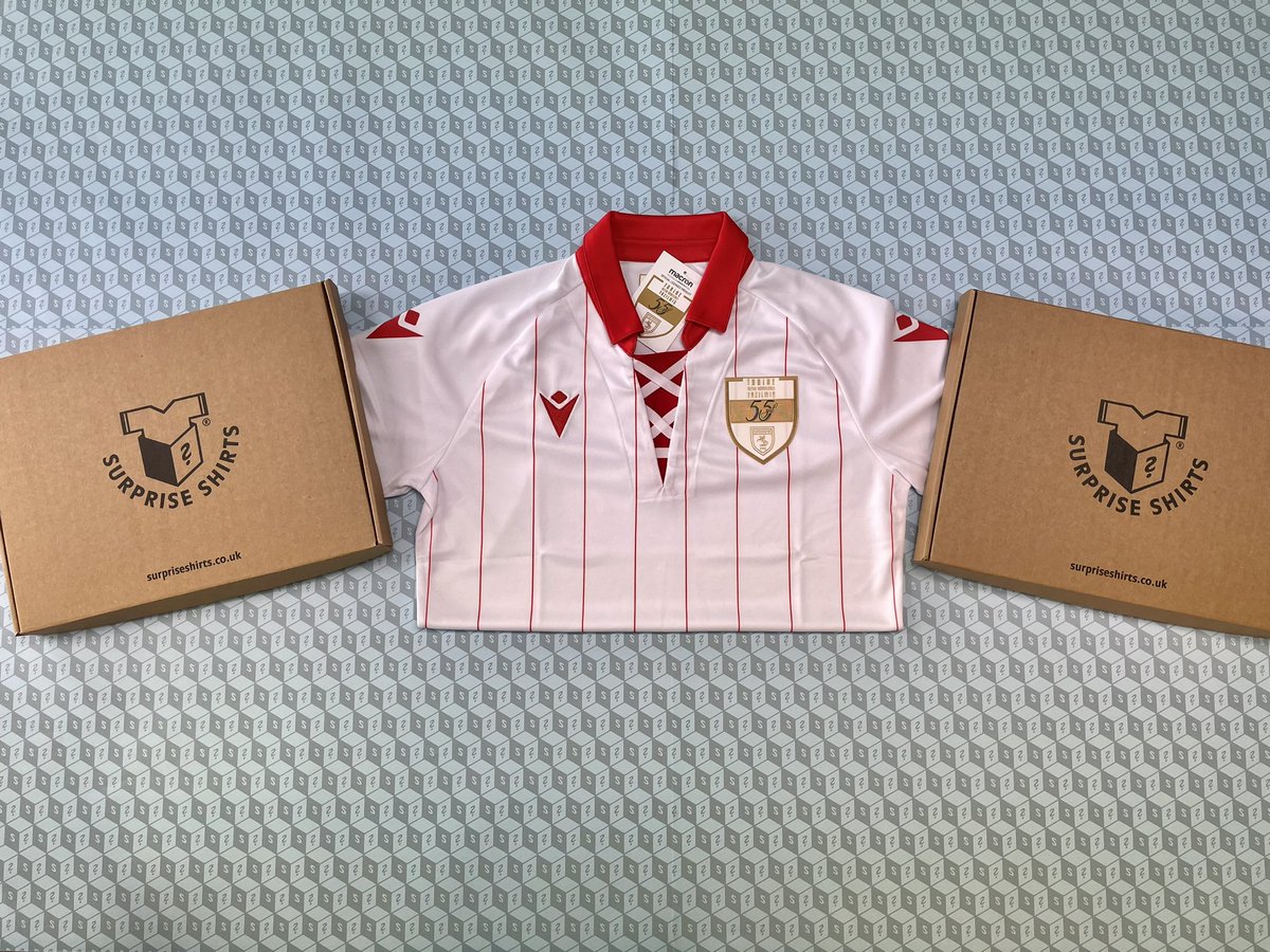 To celebrate #ENG  vs #DEN tonight, we are going to giveaway a surpriseshirts.co.uk Mystery Box! ⚽️👕

👇 How to enter:
♻️ Retweet
✅ Follow us!

That's it! Good luck 🔥 #ThreeLions