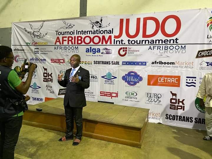 Okapi_Finance's tweet photo. International judo tournament, organized in DOUALA CAMEROUN by AFRIBOOM Int. from 02 to 04 July 2021.
The Fintech OKAPI FINANCE was in the spotlight.
Congratulations to all the participants! #okapifinance #bankingtheunbanked #financialinclusion #fintech https://t.co/CZuH7XFa8j