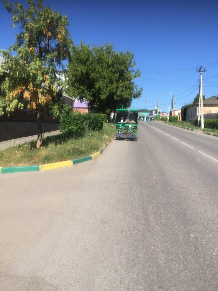 mup_blago's tweet photo. Выполняется уборка по городу https://t.co/p3h8Kb3RRx