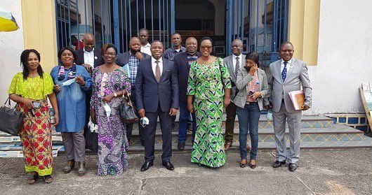 Scptrdc's tweet photo. Liés par le Fleuve Congo,mais aussi par les Postes-Telecoms:Visite de travail pour fluidifier le traffic postal avec la Poste du Congo,mais surtout intensifier les partenariats avec Congo Telecom,à qui le DG @Dmusete a adressé ses félicitations pr les réalisations. #MoveToChange https://t.co/DCIaTIVxvD
